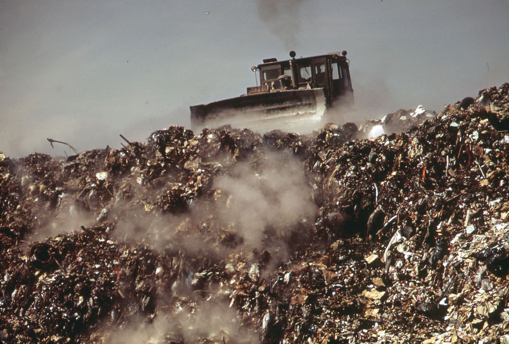 Controlling Landfill Gas Emissions (Part 1)